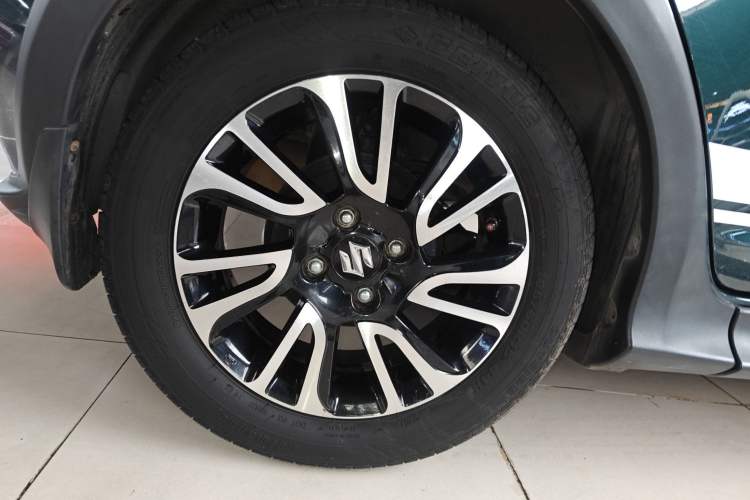 Used Suzuki Swift 2016 1.5L Automatic Fashionable Coolplay Edition
