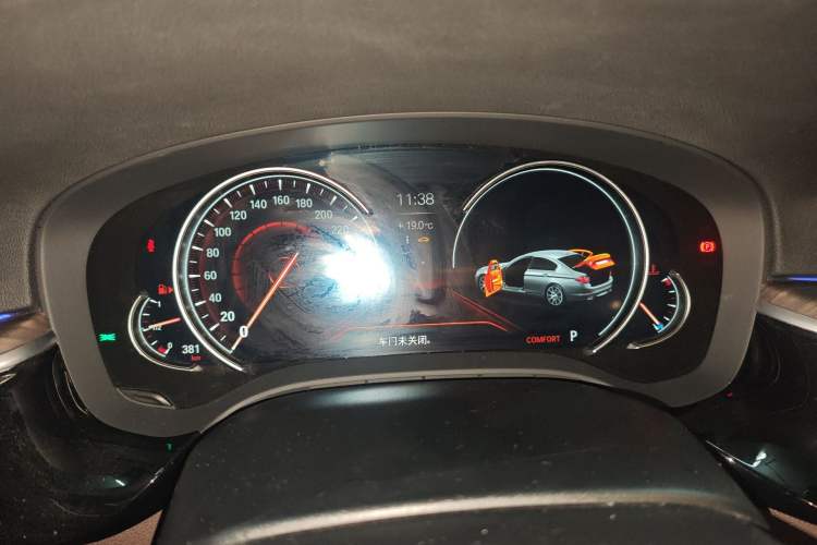 Used BMW 5 Series 2018 530Li Leading Edition Luxury Package
