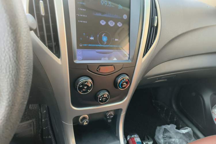 Used BYD F3 2015 Energy-Efficient Model 1.5L Manual Comfort Edition