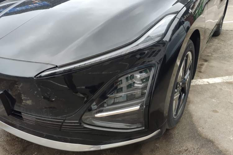 Used Wuling Xingguang 2025 610 km Smart Flagship Version Left Front Headlight