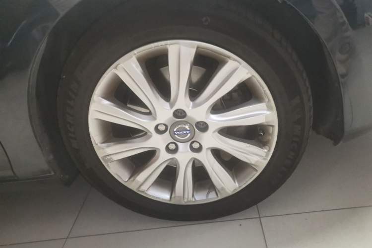 Used Volvo V40 2014 2.0T Zhiya Edition