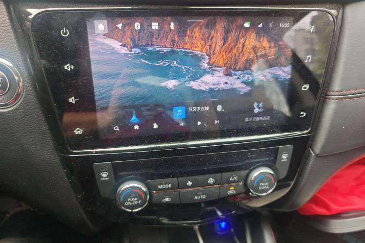 Used Nissan Qashqai 2022 2.0L CVT XV Smart Enjoyment Version Audio And AC Panel