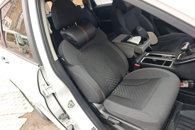 Used Haval M6 2021 PLUS 1.5T DCT Elite Smart Connectivity Model
