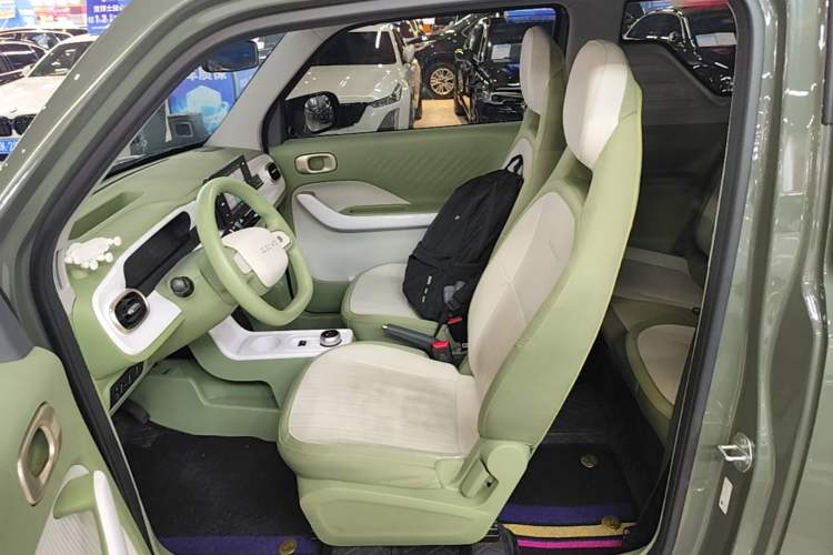 Used Geely Galaxy Panda 2025 210km Panda Rider Left Front Seat