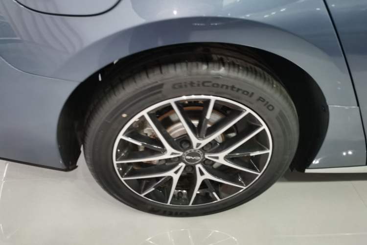 Used BYD Seal 07 DM-i 2025 Intelligent Driving Version DM-i 1.5L 125 km Prestige Edition Exterior 5