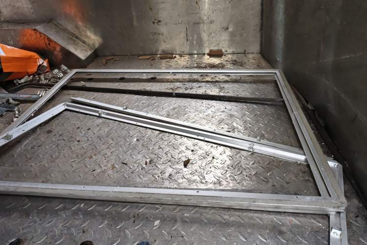 Used Foton Toano 2020 2.0T Multi-Function Short Wheelbase Mid-Roof 5/6-Seater China VI Emission Standard 4F20TC3 Left Rear Seat