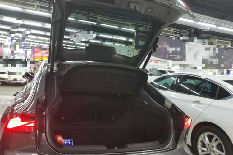 Used CHANGAN UNI-V 2022 1.5T Prestige Version