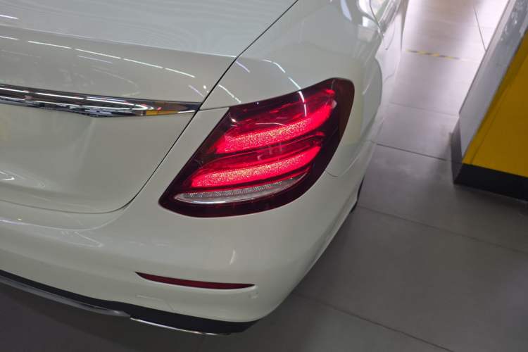 Used Mercedes-Benz E-Class 2020 E 300 L Sporty and Stylish Model