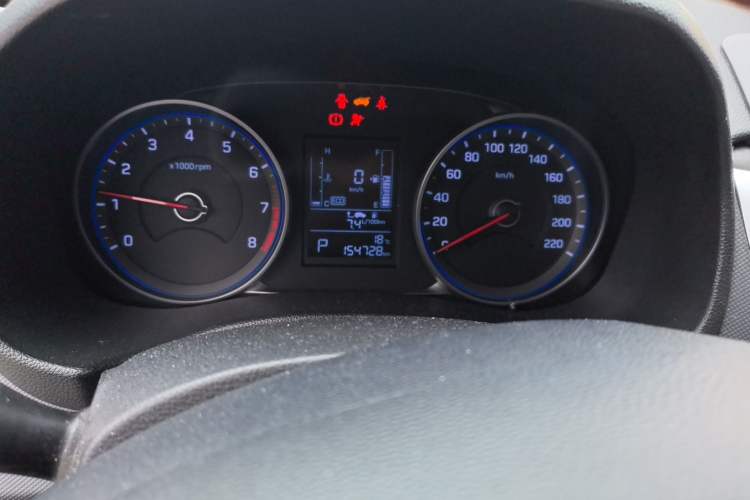 Used Hyundai ix25 2017 1.6L Automatic Smart Version Odometer Close Up