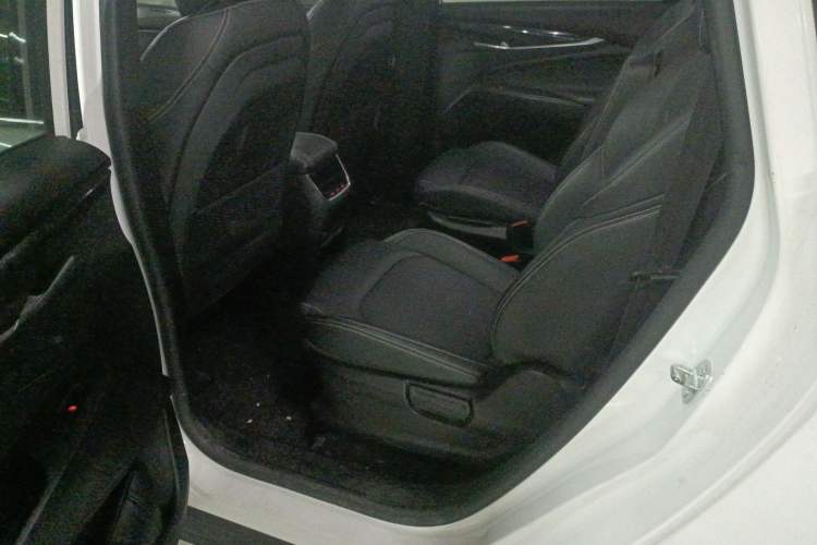 Used SAIC MAXUS EUNIQ 5 2020 1.3T PLUG-IN Luxury Edition