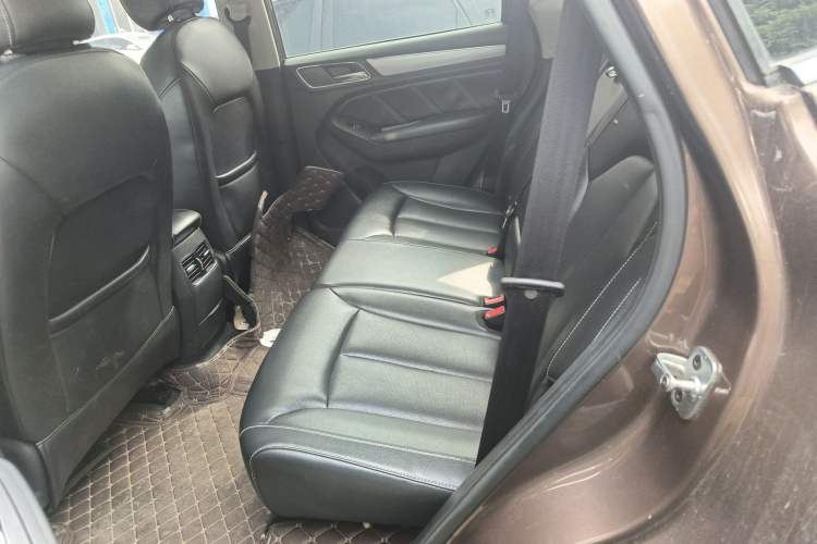 Used Roewe RX5 2016 20T Two-Wheel Drive Automatic Flagship Edition
