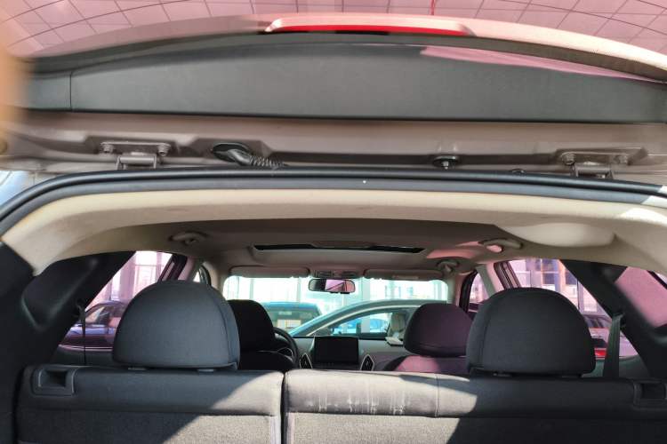 Used Hyundai ix35 2015 2.0L Automatic 2WD Comfort Edition China V Standard