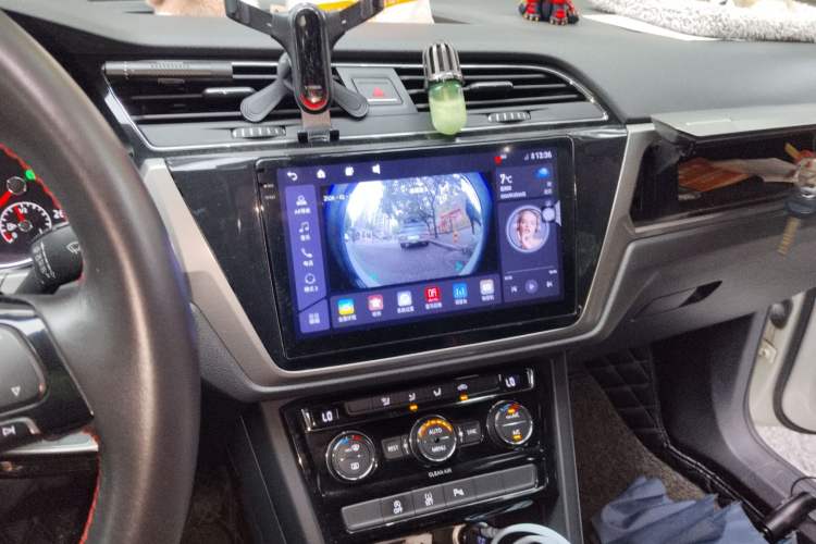 Used Volkswagen Touran 2016 Volkswagen Touran L 280TSI DSG Comfort Edition