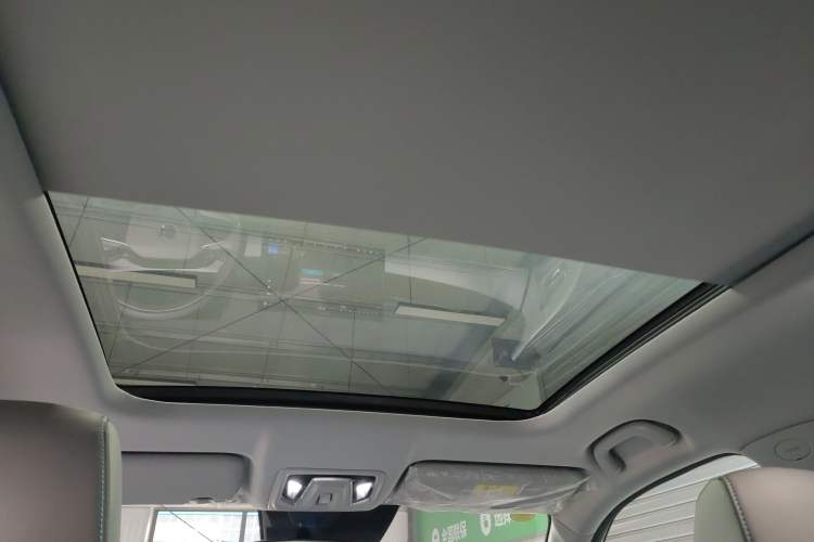 Used Changan UNI-Z 2025 1.5T Premium Edition