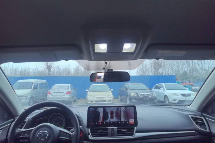 Used Mazda Mazda 3 Axela 2017 Sedan 1.5L Automatic Comfort Model Emission Standard China V
