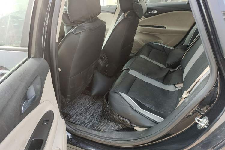 Used Buick Verano 2018 Sedan 15S Automatic Entry Model Left Rear Seat