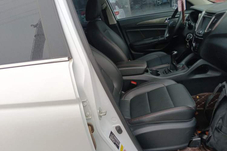 Used Changan CS75 2014 2.0L Manual Luxury Version China V Standard