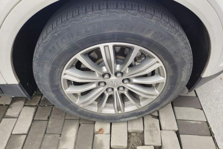 Used Cadillac XT5 2018 25T Luxury Model
