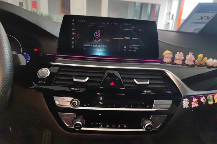 Used BMW 5 Series 2019 Restyled 525Li M Sport Package
