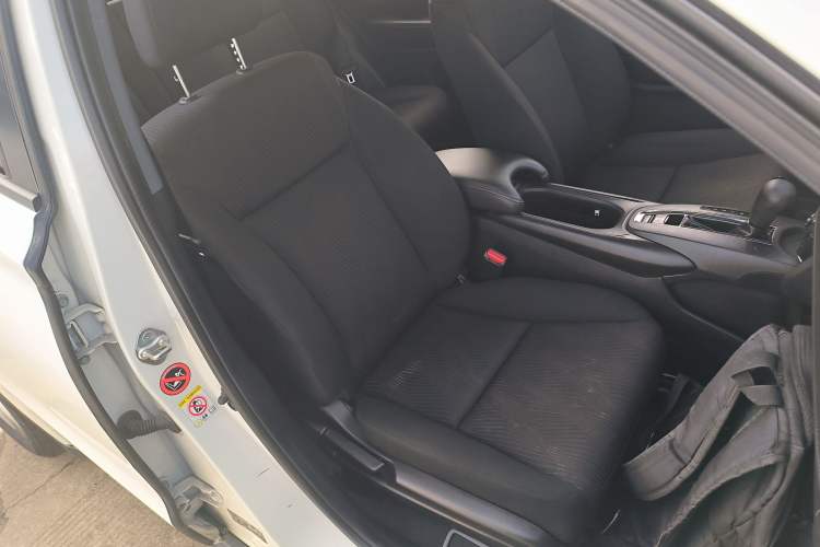 Used Honda XR-V 2015 1.5L LXi CVT Classic Edition
