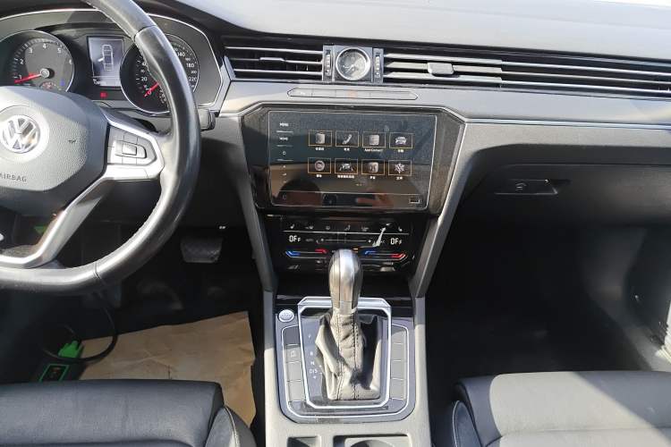 Used Volkswagen Magotan 2020 330TSI DSG Leading Model