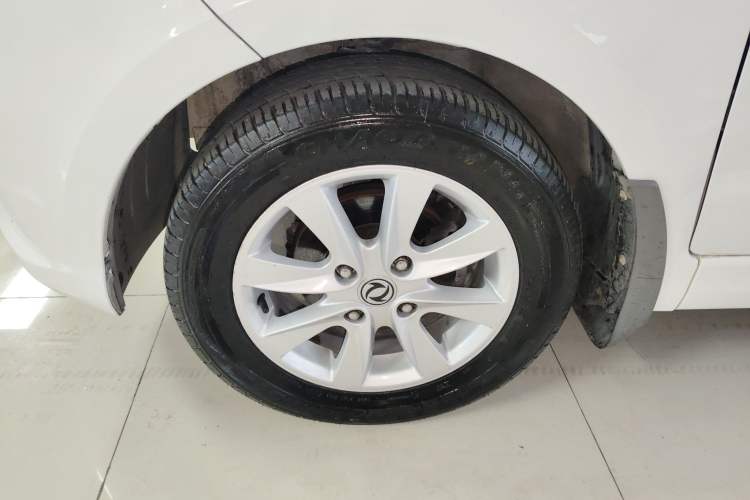 Used Dongfeng Fengon 330 2019 1.5L 330S Manual Comfort Version China VI Standard