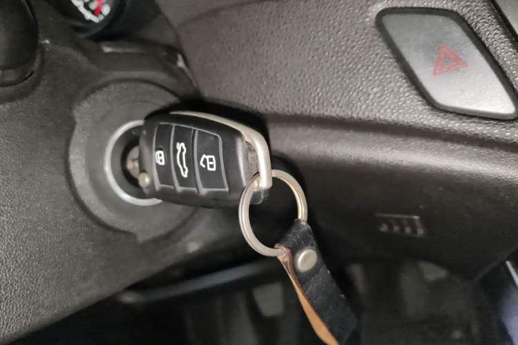 Used Chery Tiggo 5 2014 2.0L Manual - Family Deluxe Edition