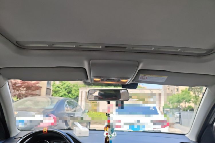 Used Volkswagen Lavida 2015 1.6L Manual Comfort Edition