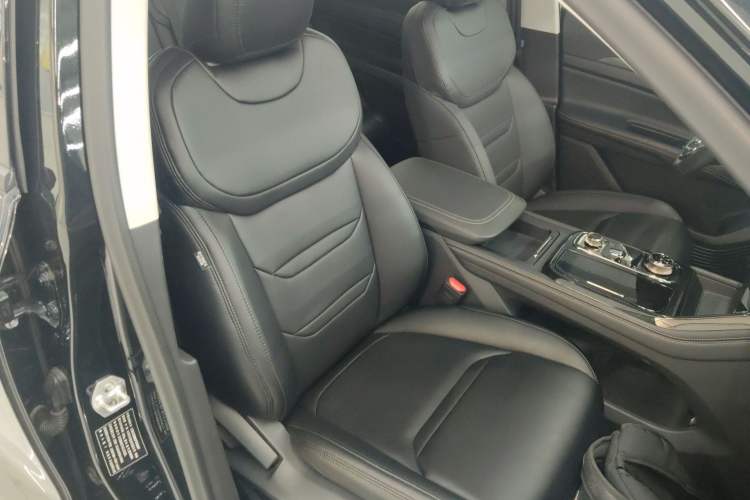 Used Ford Equator Sport 2023 EcoBoost 170 Prime Edition Right Front Seat