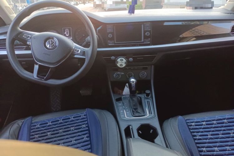 Used Volkswagen Lavida 2018 280TSI DSG Comfort Edition China V Standard Center Console