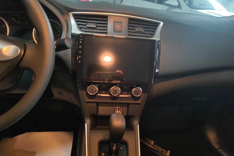 Used Nissan Sylphy 2024 Facelifted Three Classic 1.6XE CVT Comfort Edition Audio And AC Panel