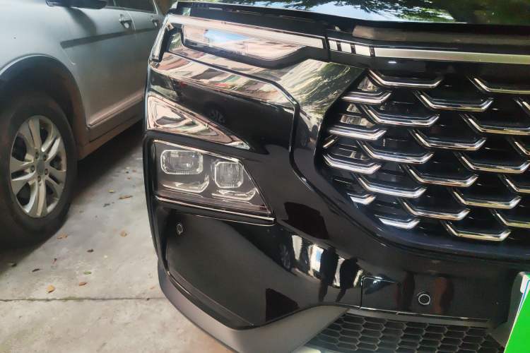 Used Ford Equator Sport 2023 EcoBoost 170 Premier Edition
