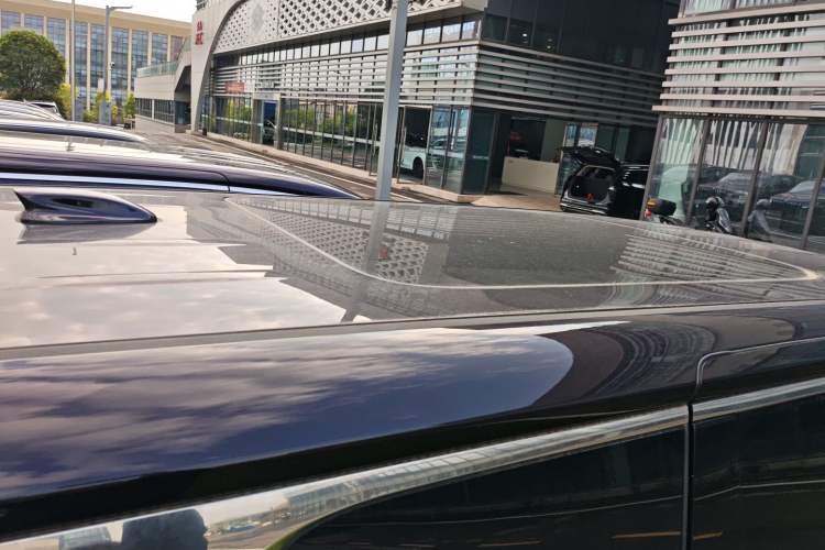 Used Hongqi HQ9 PHEV 2024 2.0T Four-Wheel Drive Business Edition Roof