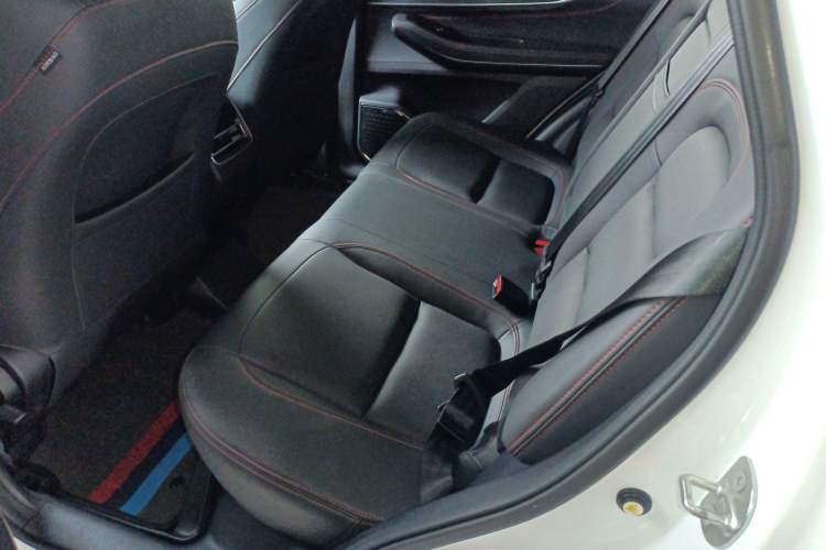 Used EXEED Zhuifeng 2022 Chasing the Waves Edition 1.5T CVT Good Things Peanut Edition