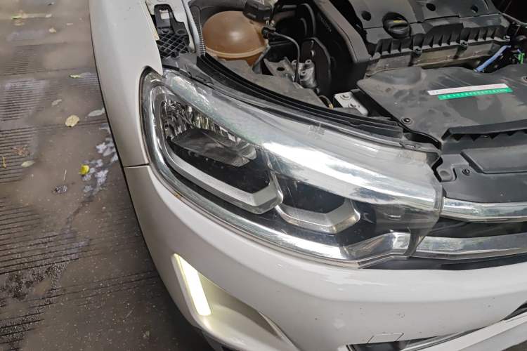 Used Citroen C3-XR 2015 1.6L Manual Pioneer Model
