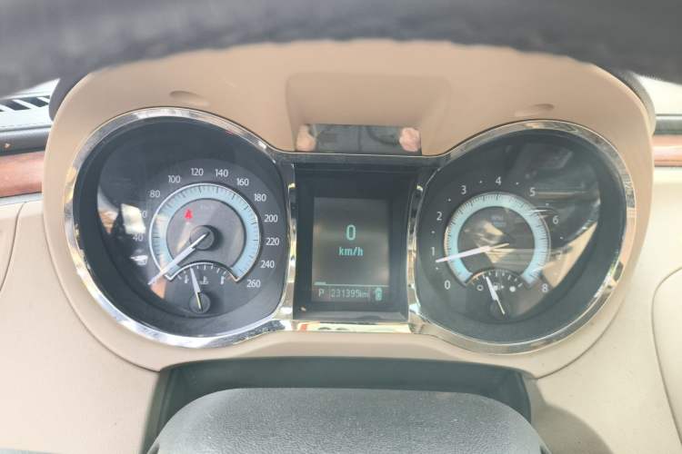 Used Buick LaCrosse 2012 2.4L SIDI Elegant Edition Instrument Cluster