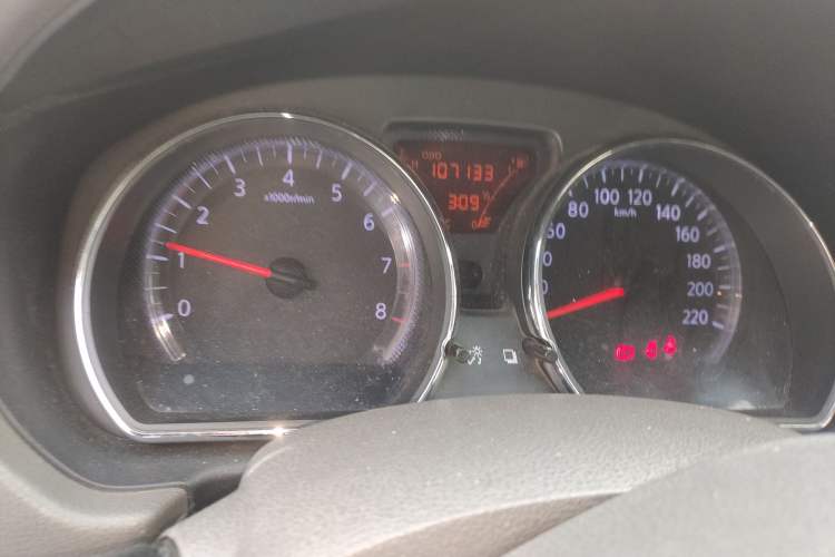 Used Nissan Sunny 2011 1.5XL Manual Deluxe Edition
