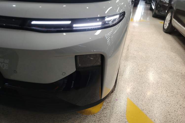 Used Leapmotor B10 2025 510 LiDAR Version Left Front Headlight