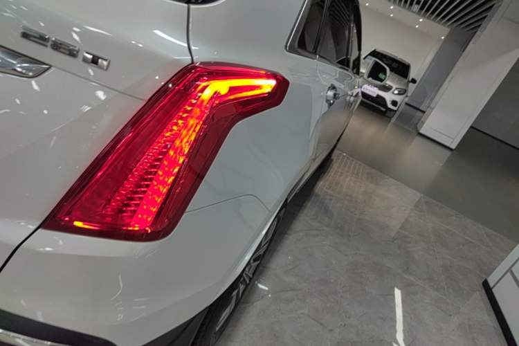 Used Cadillac XT5 2018 28T Four-Wheel Drive Luxury Model