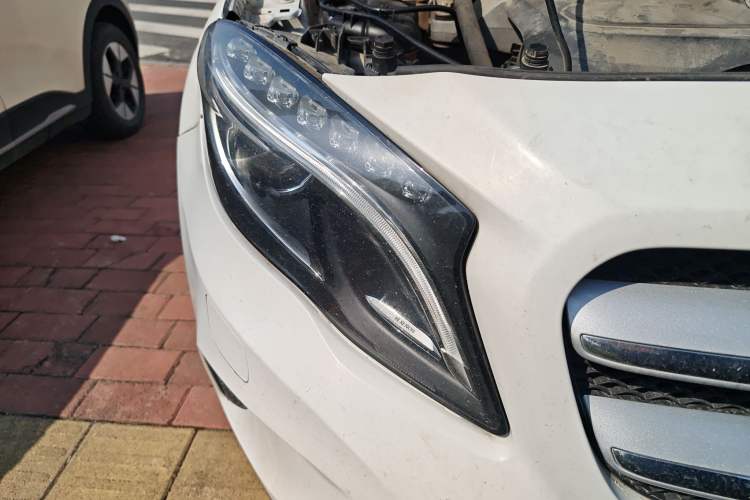 Used Mercedes-Benz GLA 2015 GLA 220 4MATIC Fashion Model