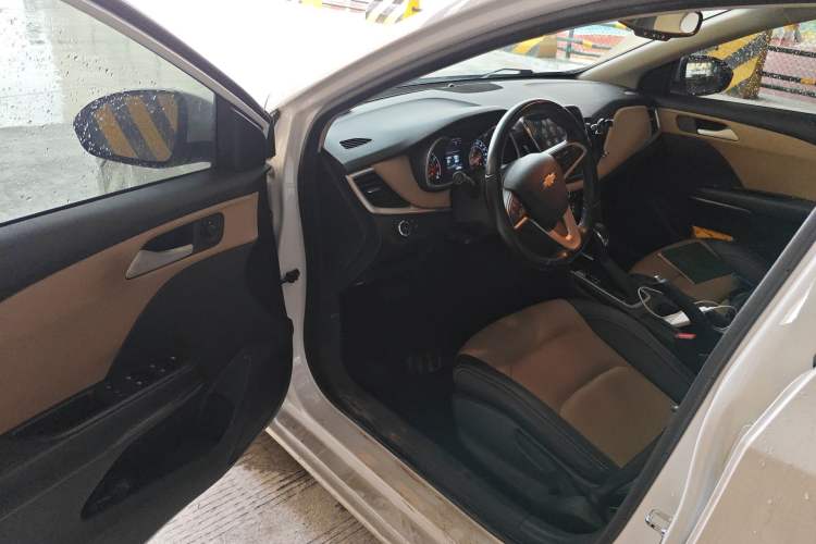 Used Chevrolet Monza 2020 320 Automatic Enjoyment Edition
