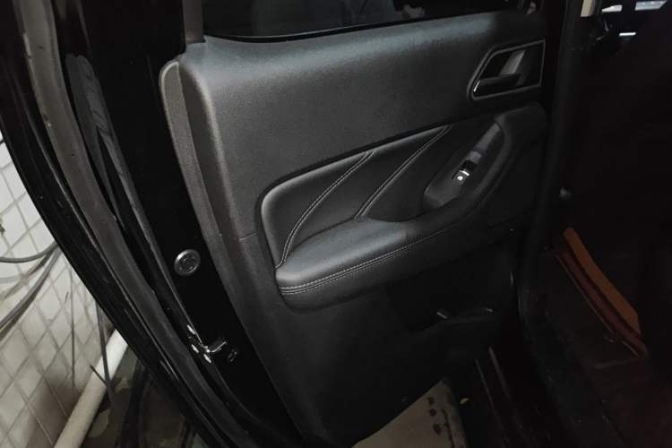 Used Great Wall Poer 2023 2.0T Commercial Version Automatic Diesel Two-Wheel Drive Elite Trim with Long Bed – GW4D20M