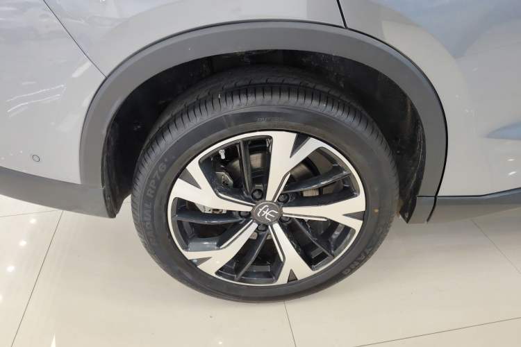 Used BYD Song Pro New Energy 2025 Second-Generation Intelligent Driving Version DM-i 115KM Excellence Edition Right Rear Wheel Hub