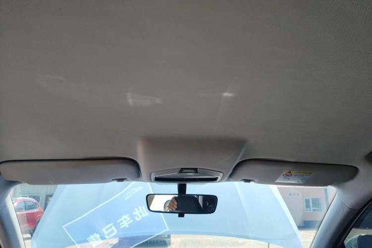 Used Geely Auto Emgrand 2025 4th Generation 1.5L CVT Starry Edition Headliner