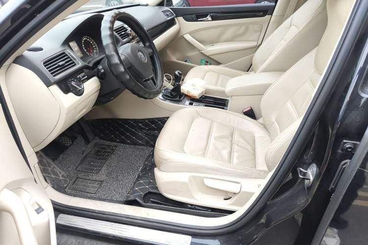 Used Volkswagen Passat 2013 1.4TSI Manual Prestige Edition