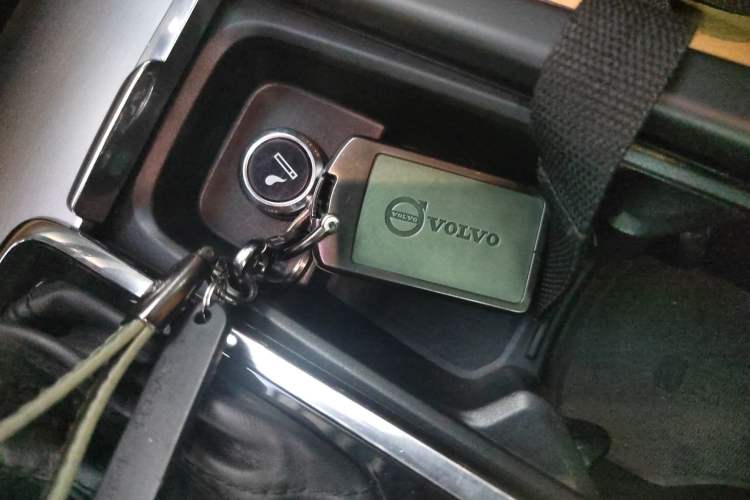 Used Volvo XC90 2018 T6 Zhiyi Edition 7-Seater
