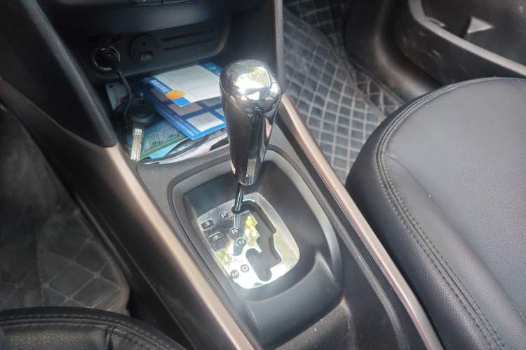 Used Peugeot 2008 2014 1.6L Automatic Fashion Edition