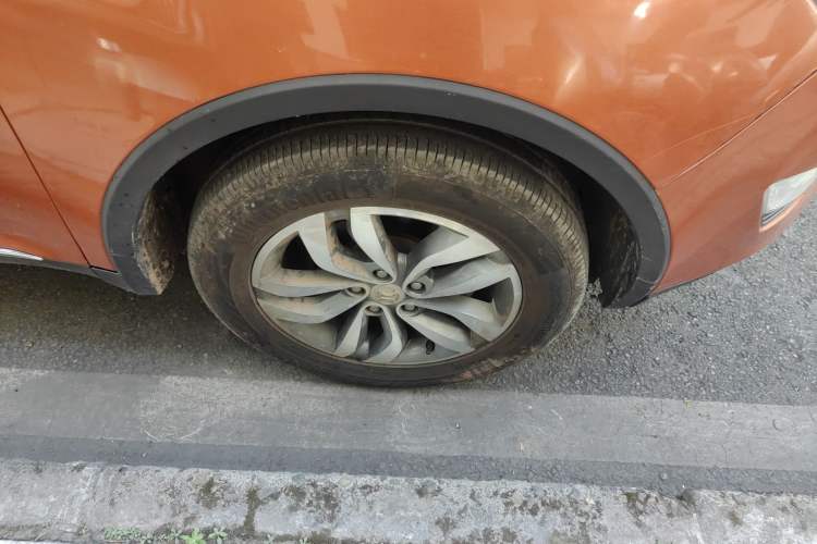 Used BAIC Senova X65 2015 2.0T Manual Elite Edition
