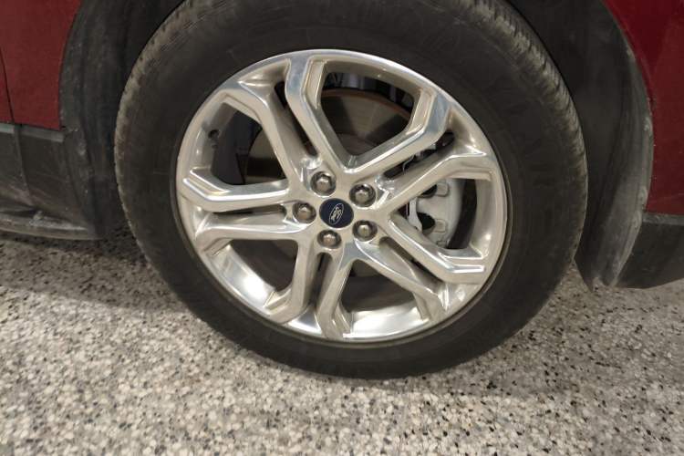 Used Ford Edge 2015 2.0T GTDi 4x4 High-Grade Model