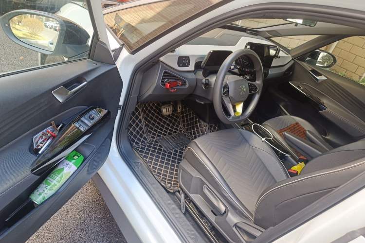 Used Volkswagen ID.3 2022 Active Pure Intelligent Enjoyment Edition Driver Seat